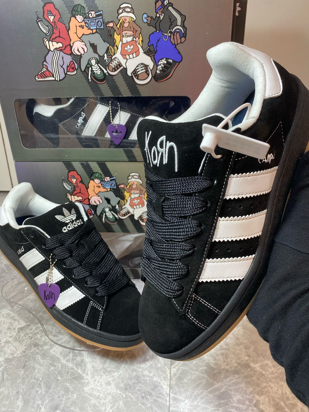 ADIDAS CAMPUS 00s X Korn