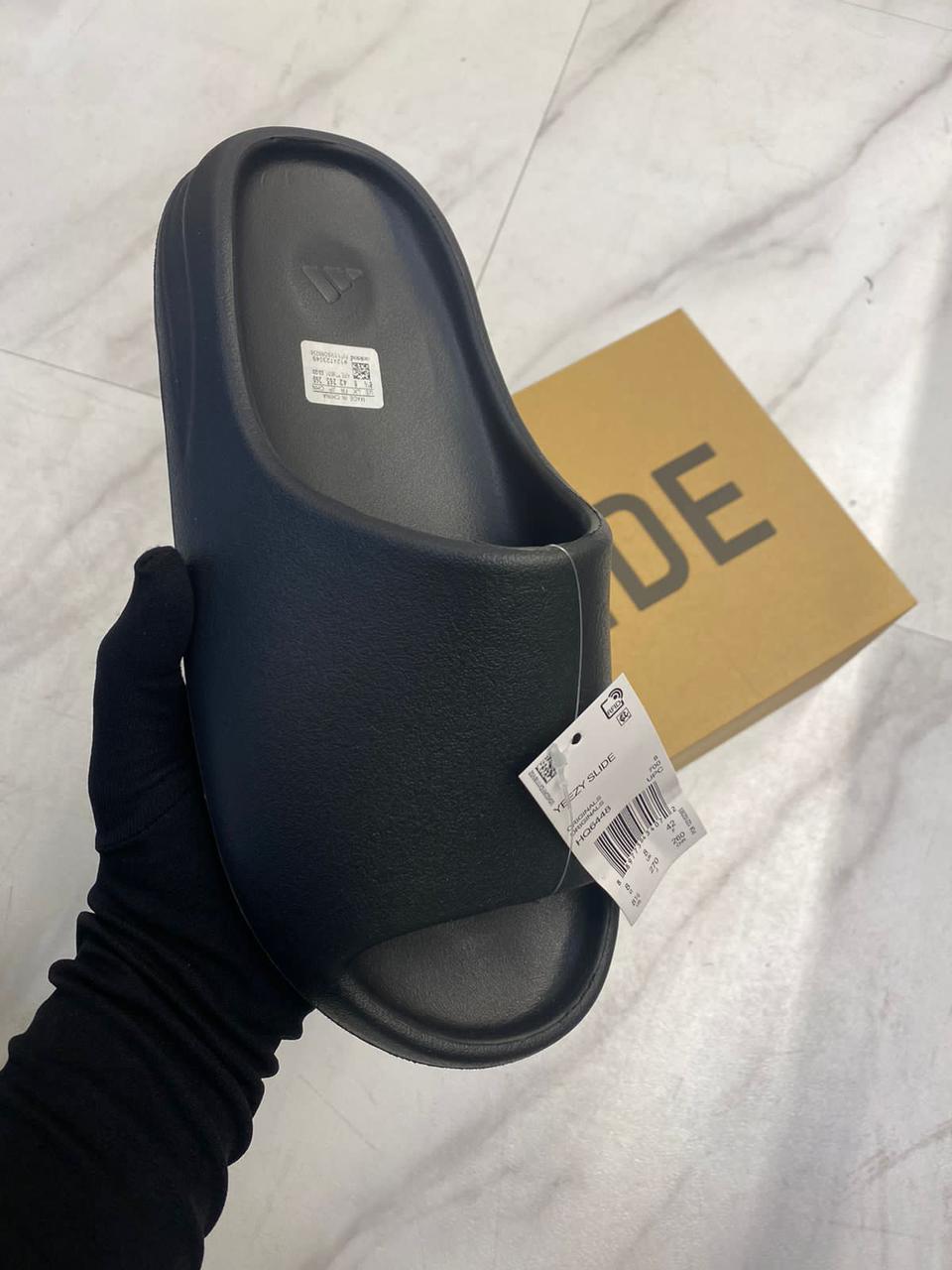 Adidas Yeezys Slide Black