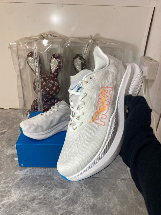 HOKA Bondi 9