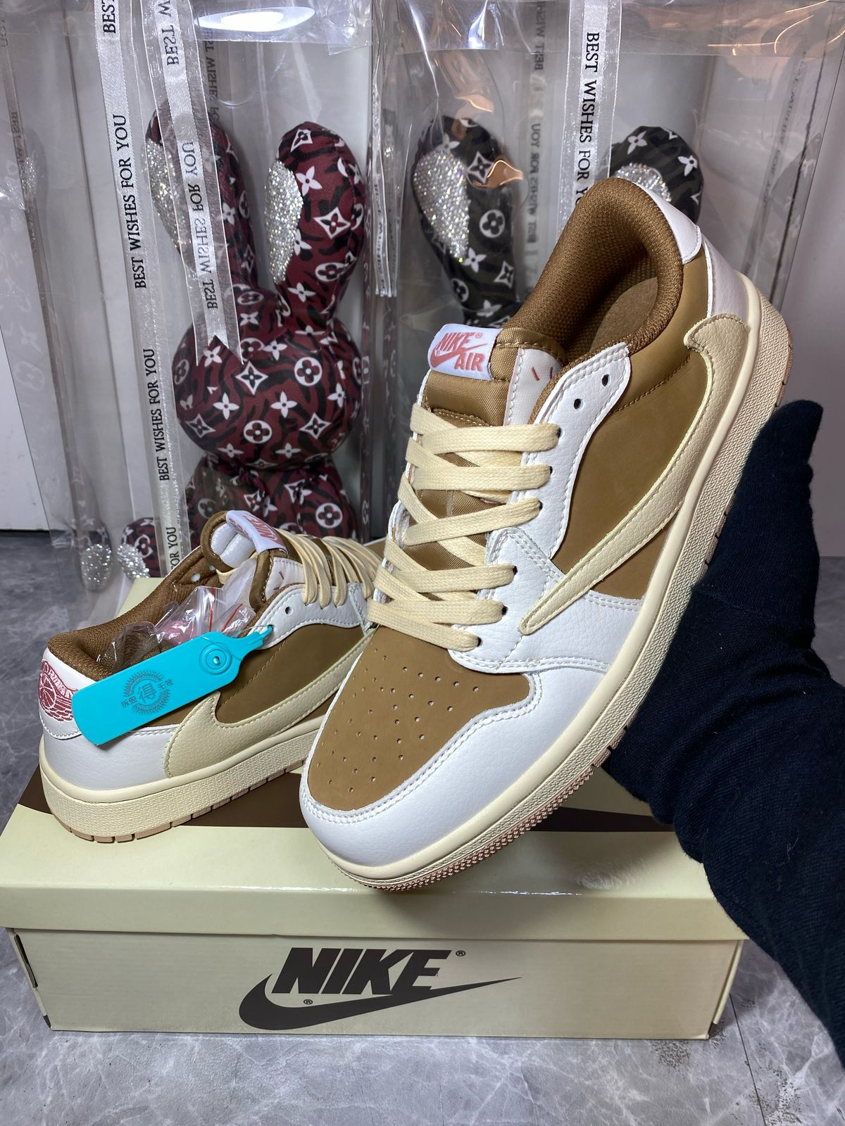 Air Jordan 1 Low x Travis Scott