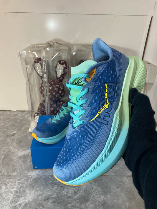 HOKA Bondi 9