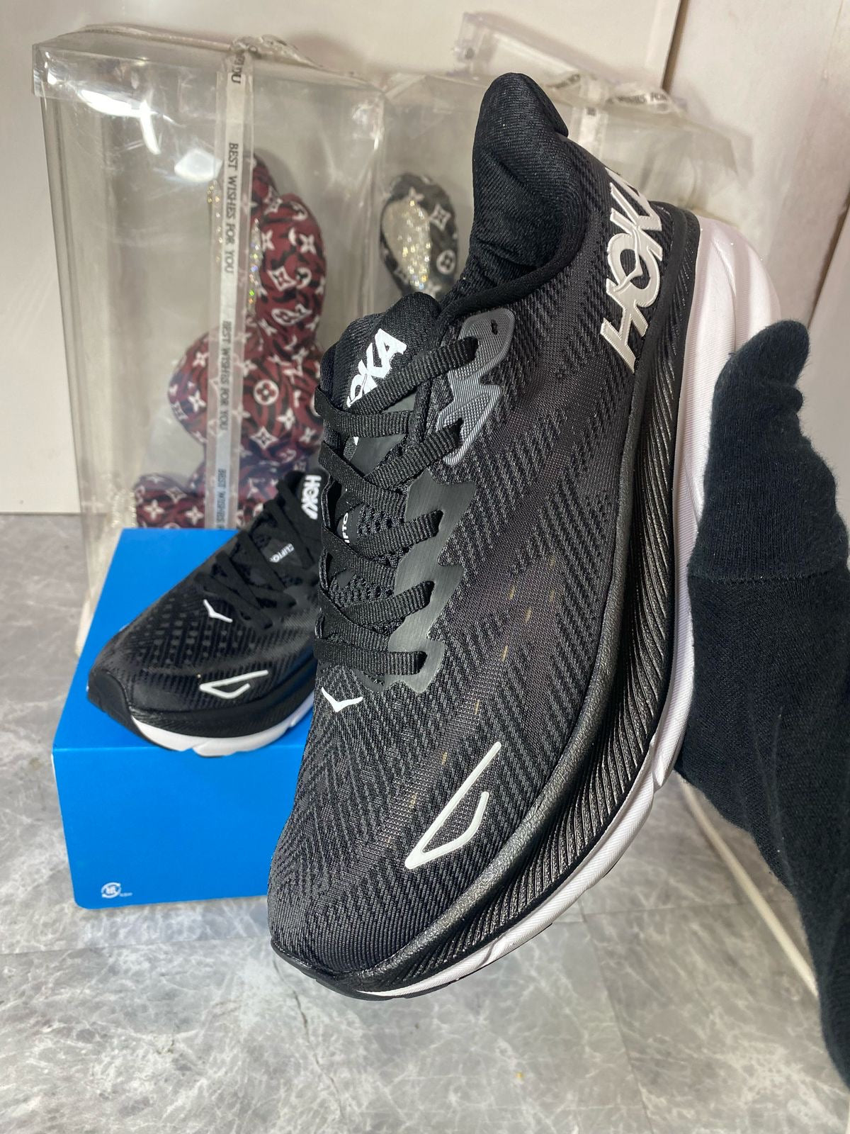 HOKA Bondi 9