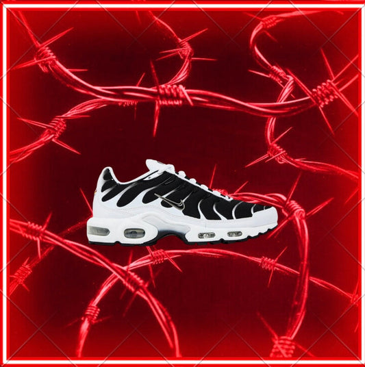 NIKE AIR MAX PLUS TN