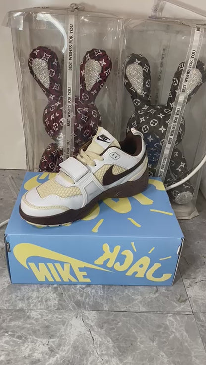 Nike Zoom Field Jaxx Travis Scott ‘Light Chocolate’ 🤎🌵